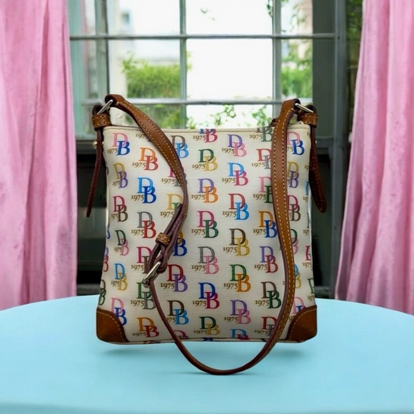 *SOLD* Dooney & Bourke 1975 Logo (Anniversary Edition) Shoulder Bag - Picture 2 of 5